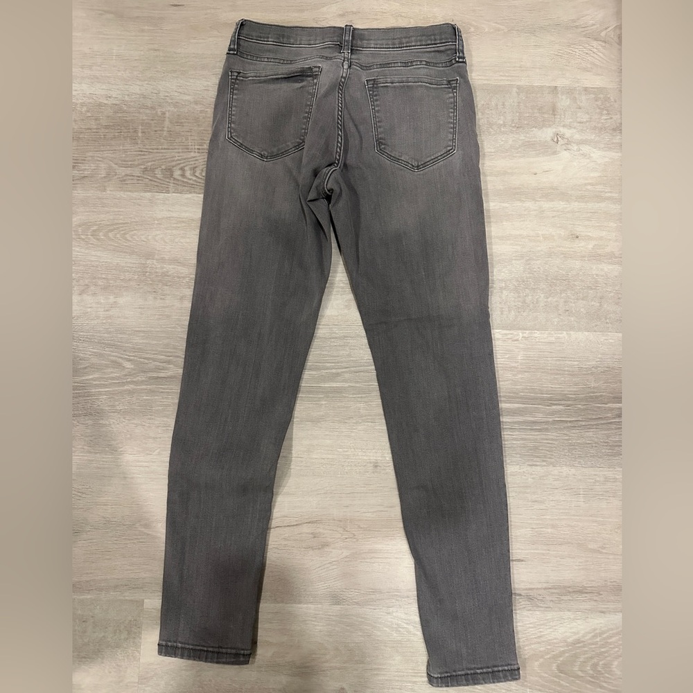Jean - Picture 2 of 3